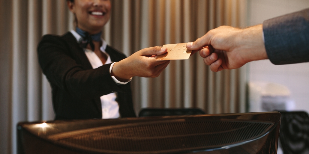 why-customer-service-and-hospitality-are-the-perfect-match-bare